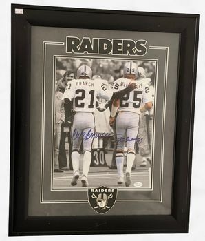 Las Vegas Raiders Fred Biletnikoff Autographed Photo JSA COA