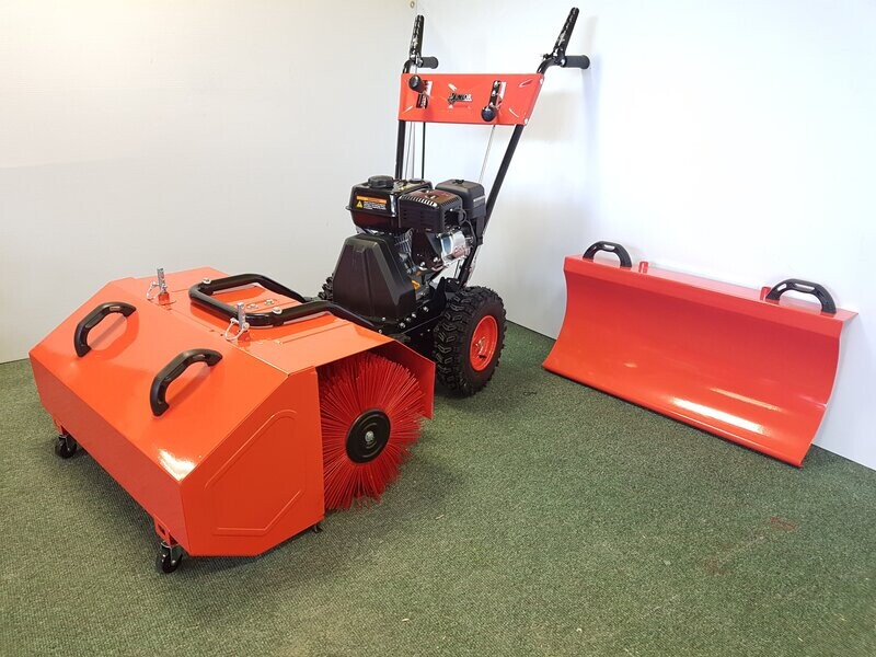 VICTOR SWEEPER 80CM PETROL 196cc ENGINE VICTOR SWEEPER 80CM PETROL 196cc ENGINE