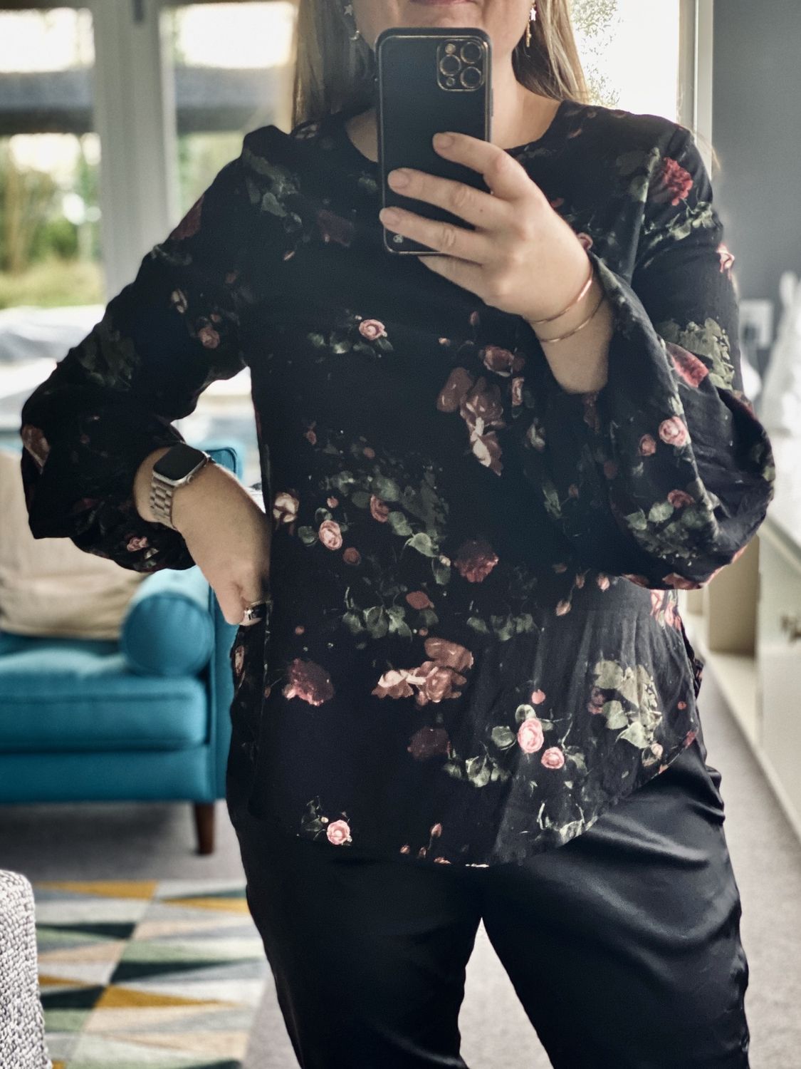GOLDEN Patty Floral Top