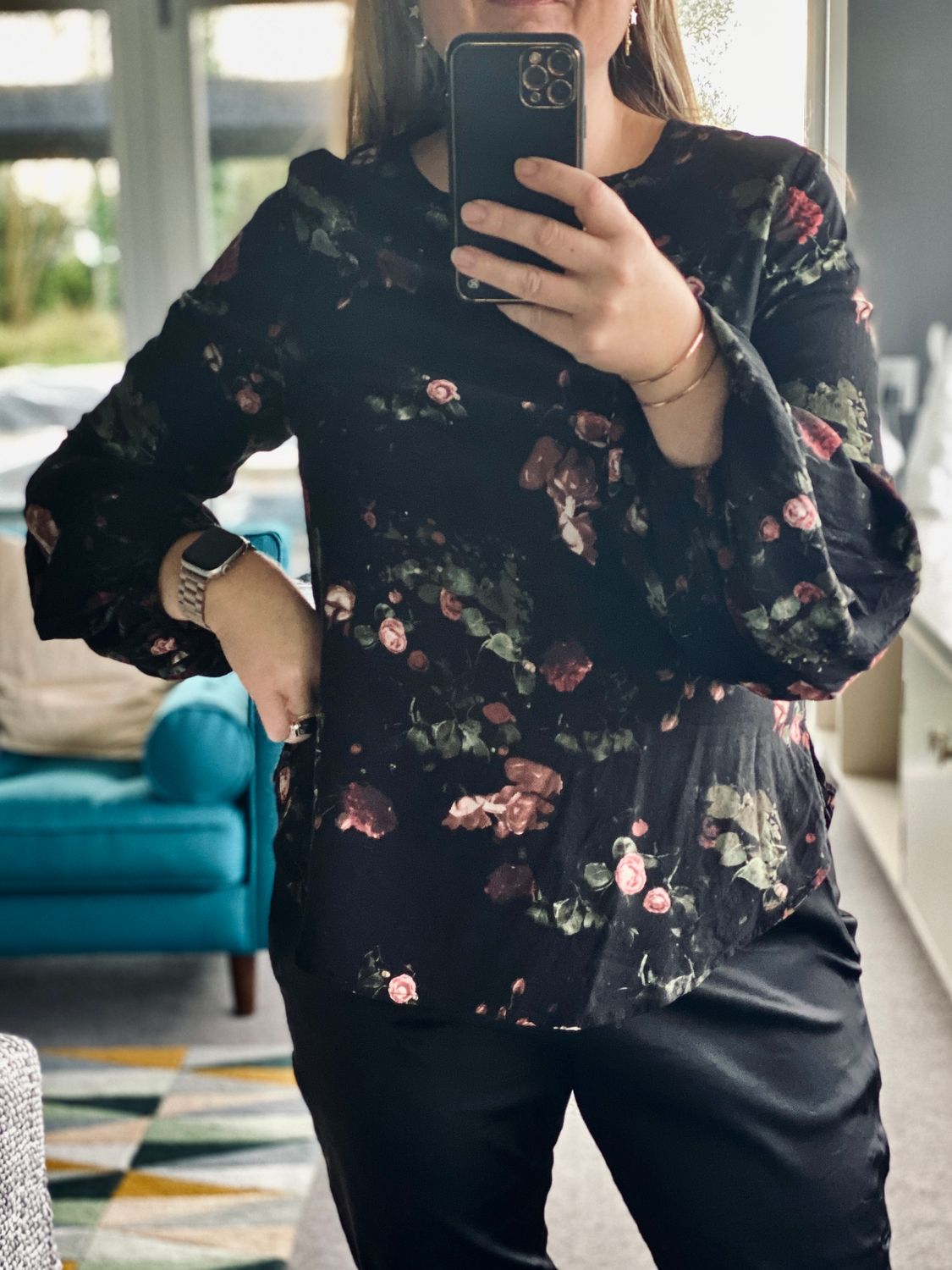 GOLDEN Patty Floral Top