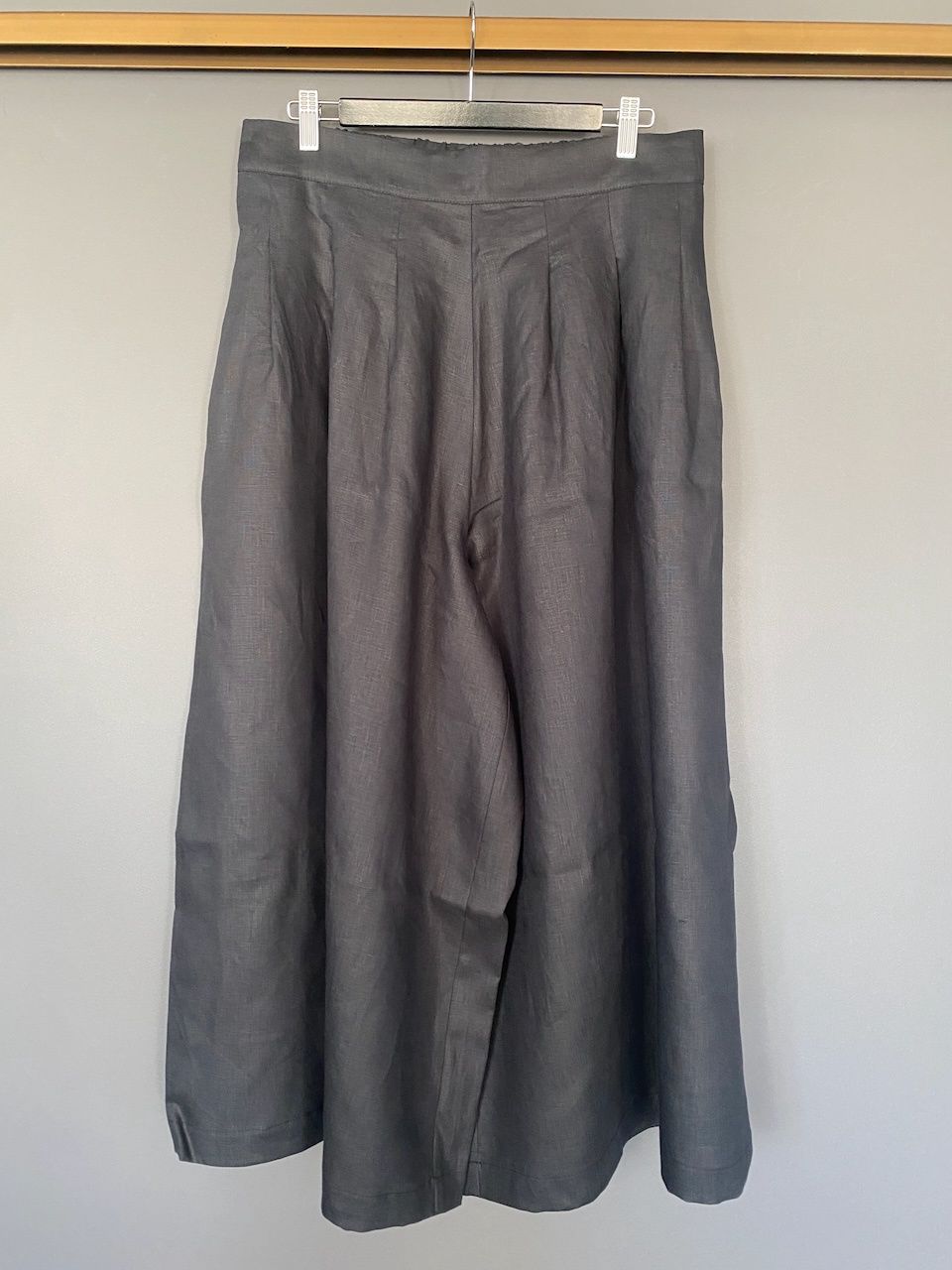 GOLDEN GiGi SHORT