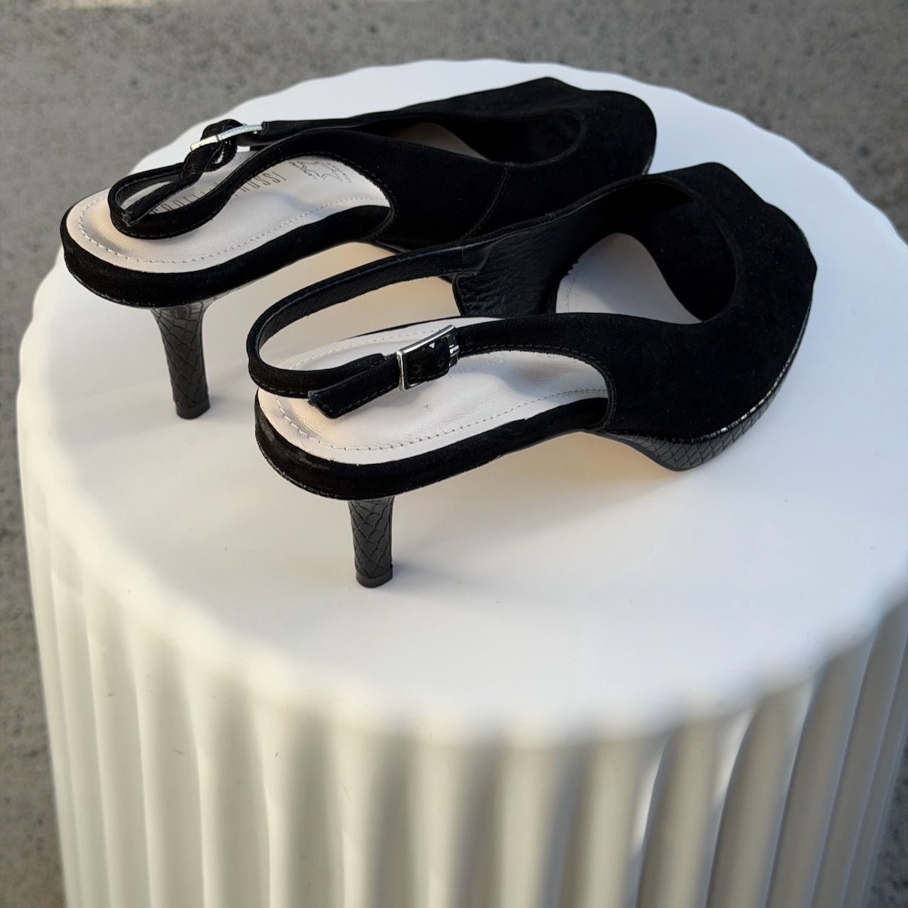 RARE FIND | ONE PAIR - CRSS26/4.2