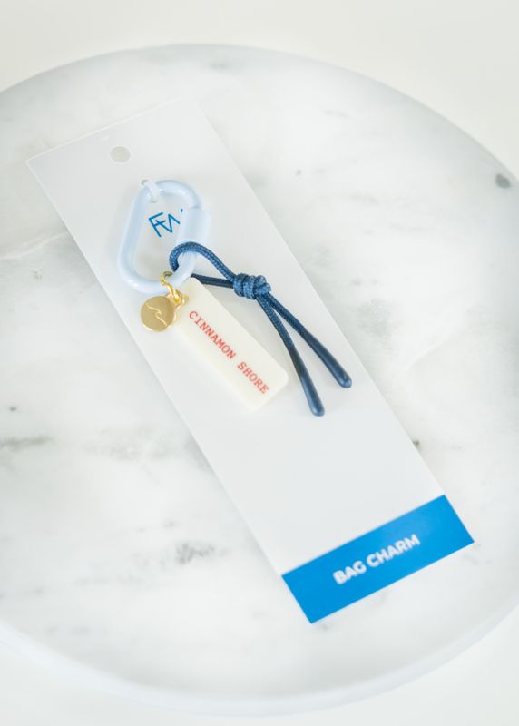 Freshwater Cream, Light Blue Carabiner