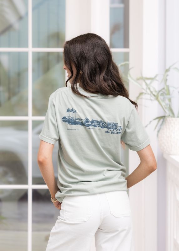 Bay Beachfront Adult Tee