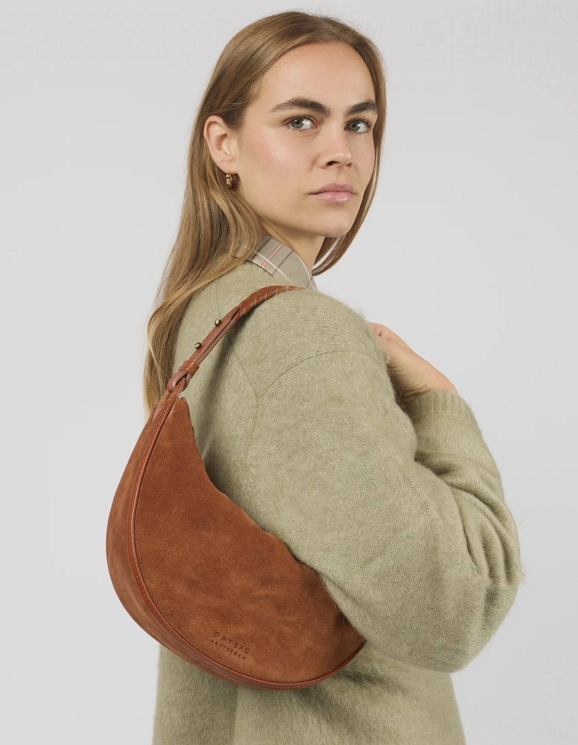 Leo Shoulder Strap Cognac Suede
