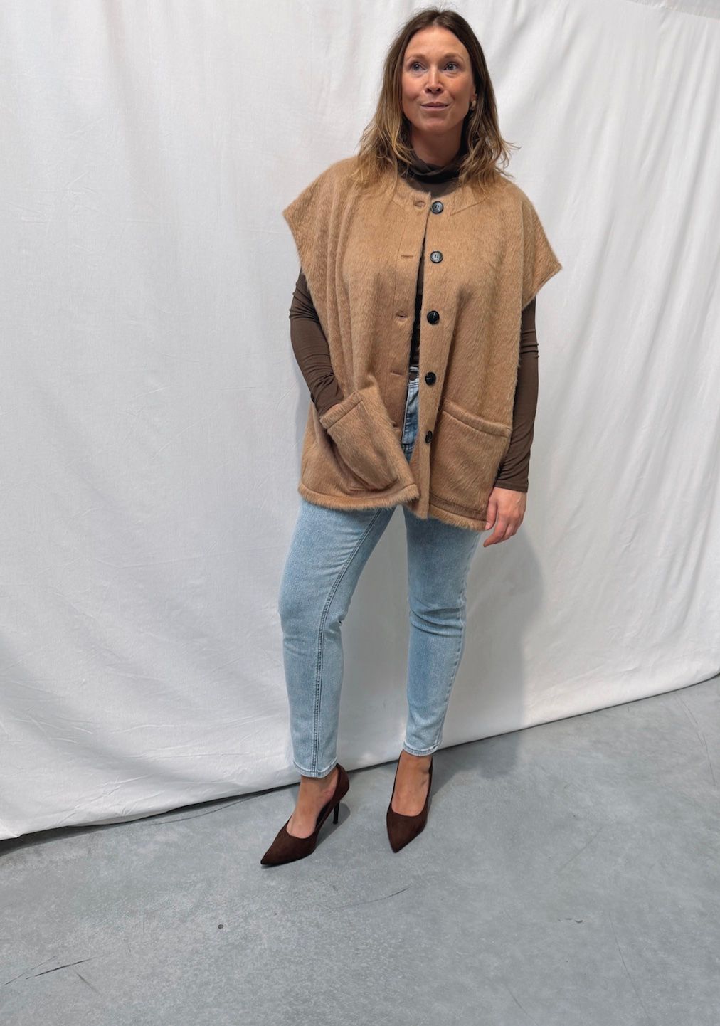 Teddy Vest Camel