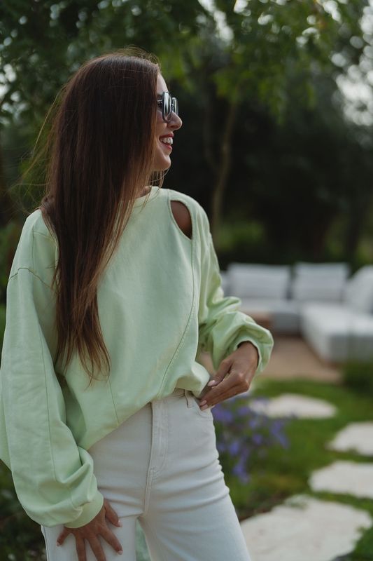 Cutout Sweatshirt Lime