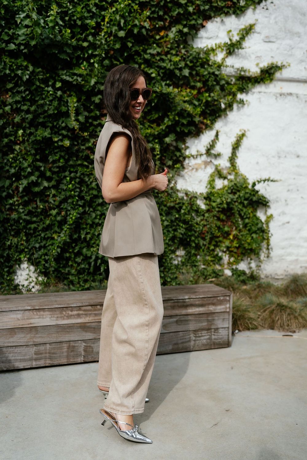 Vest Button Strap Taupe