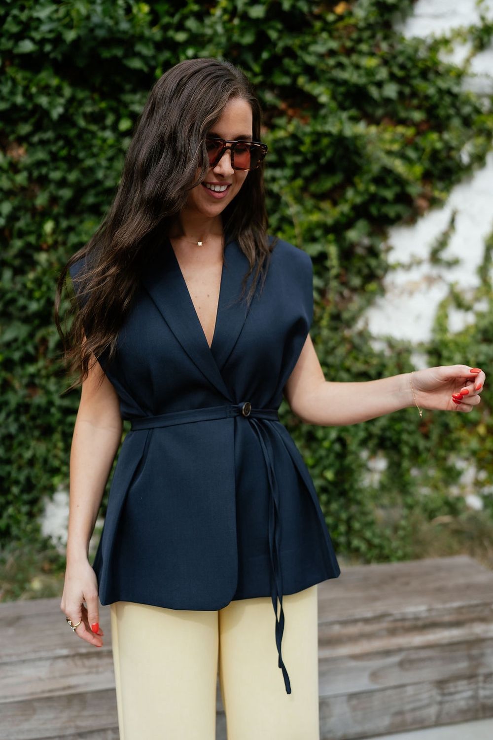 Vest Button Strap Navy