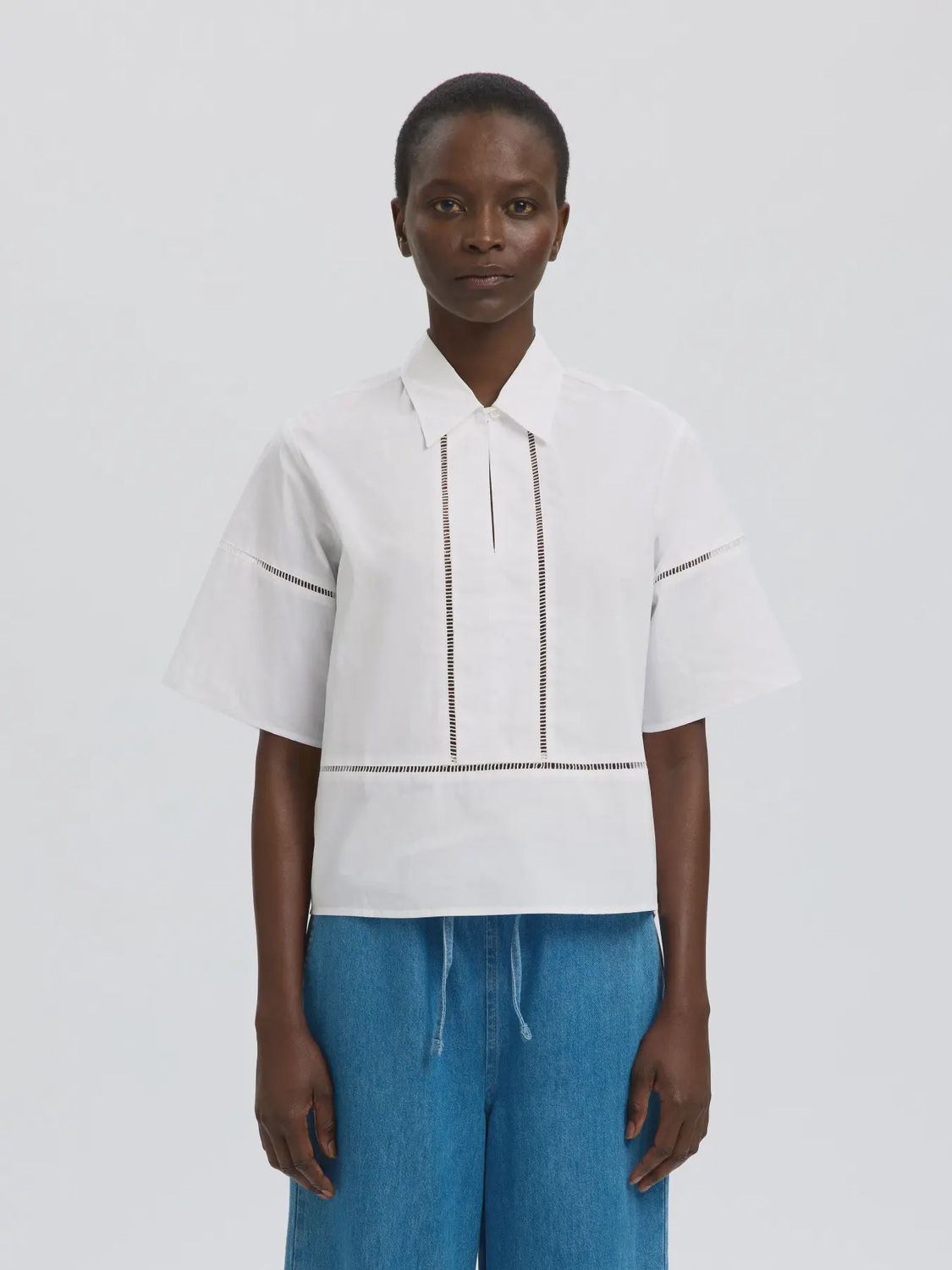 2/4 Boxy Ladder Stitch Top Delia Bright White