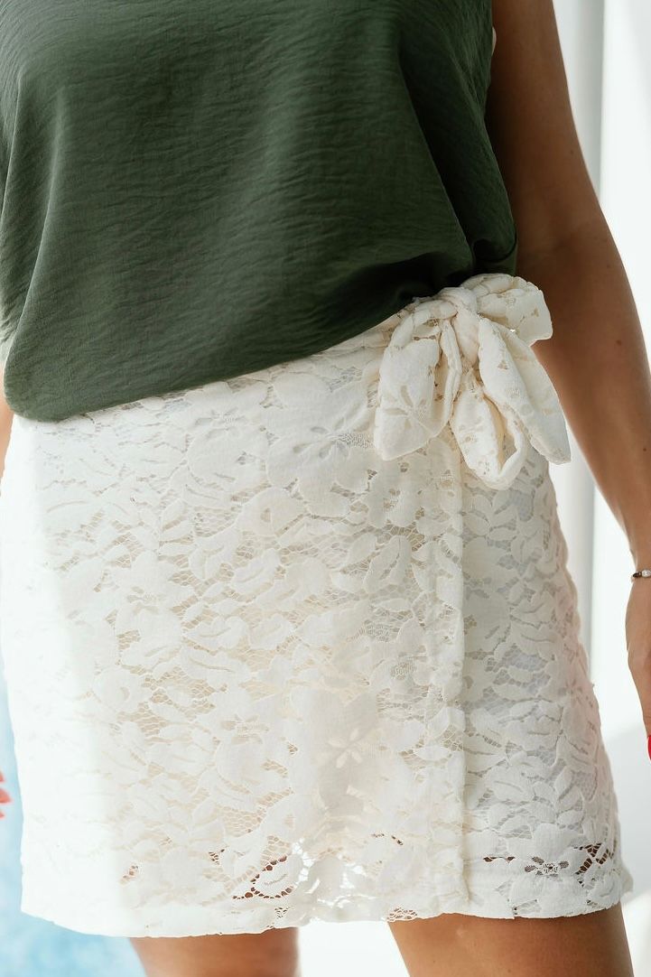 Wrap Short Off White