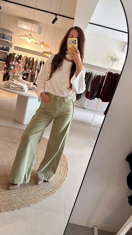 Extra Wide Leg Jeans Lightgreen