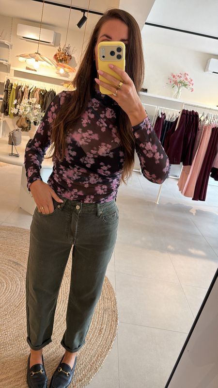 Mom Jeans Khaki