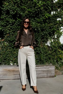 Top Pella Chocolate Brown