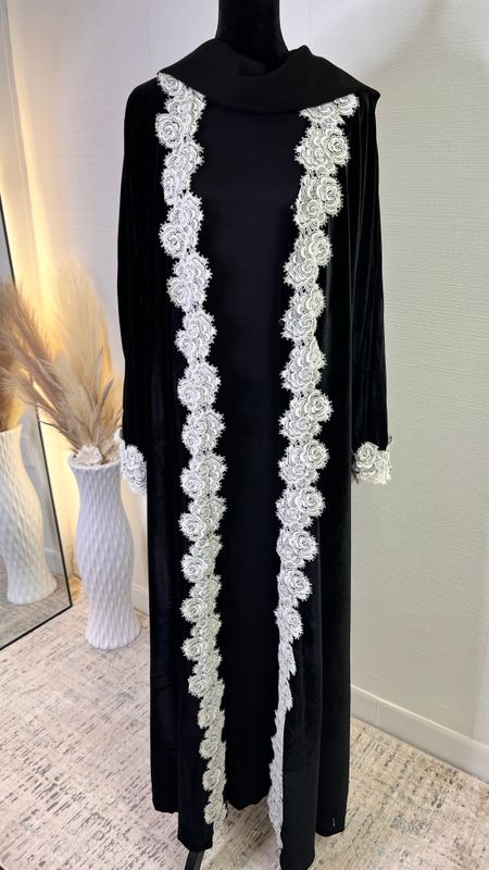 Noor Velvet Abaya with Lace