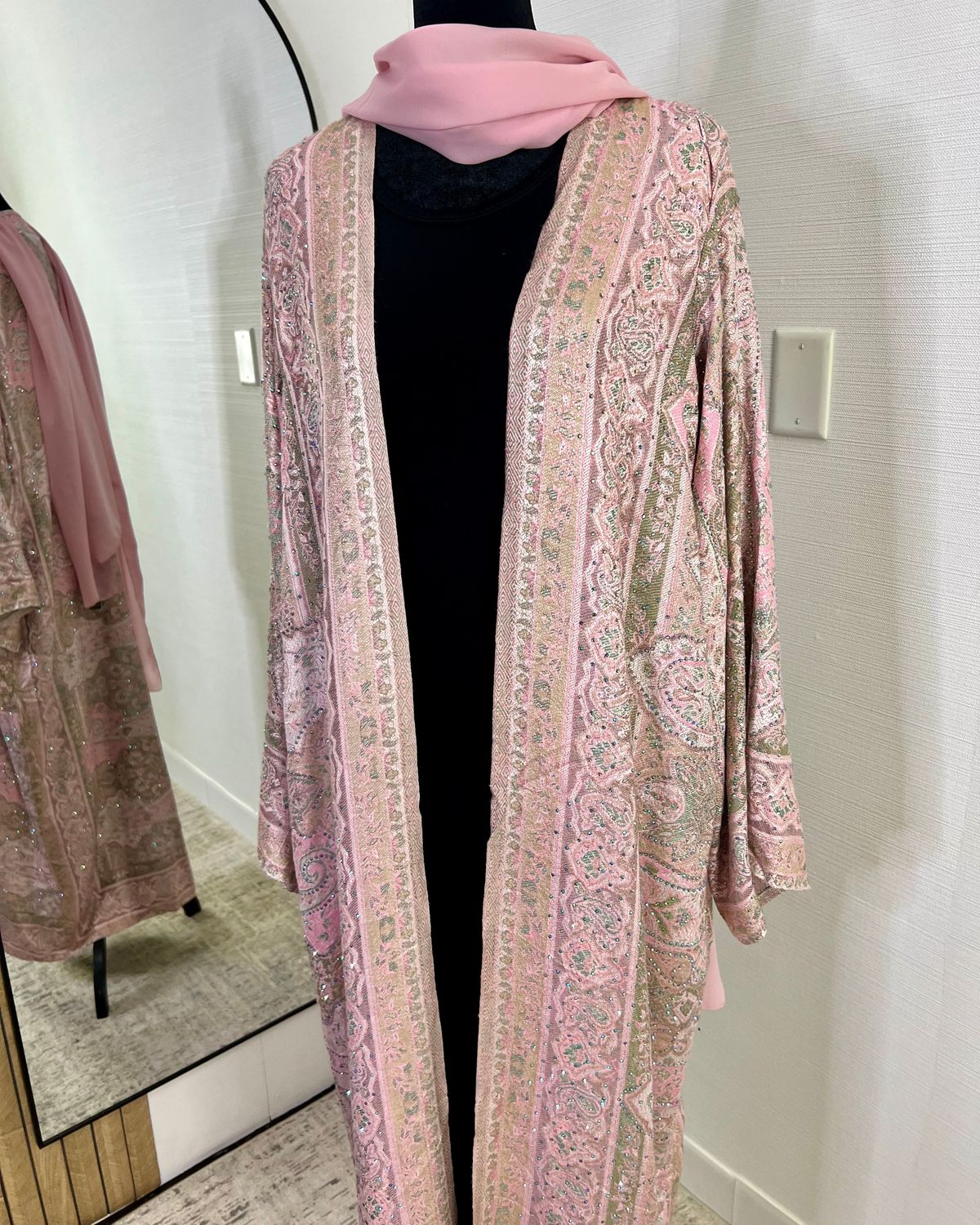 Blossom Pashmina open Abaya