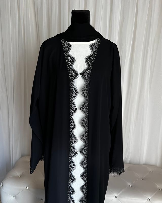 Tala Open Abaya with Lace Set