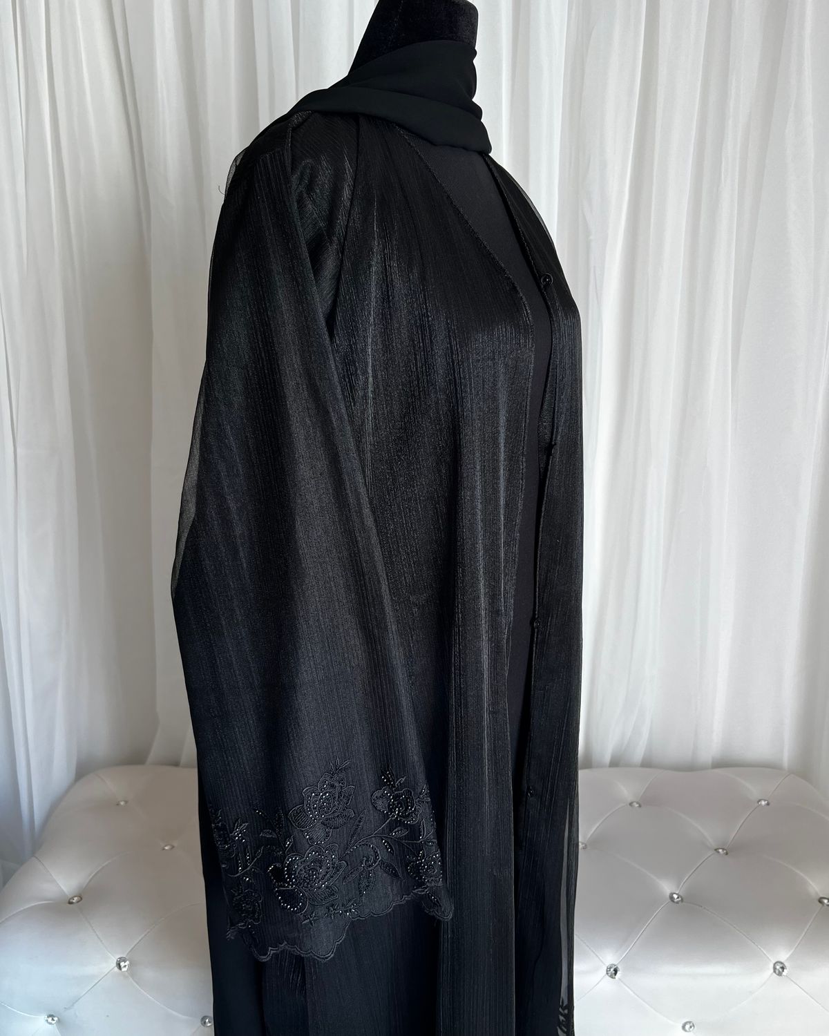 Arwa Open Organza Abaya
