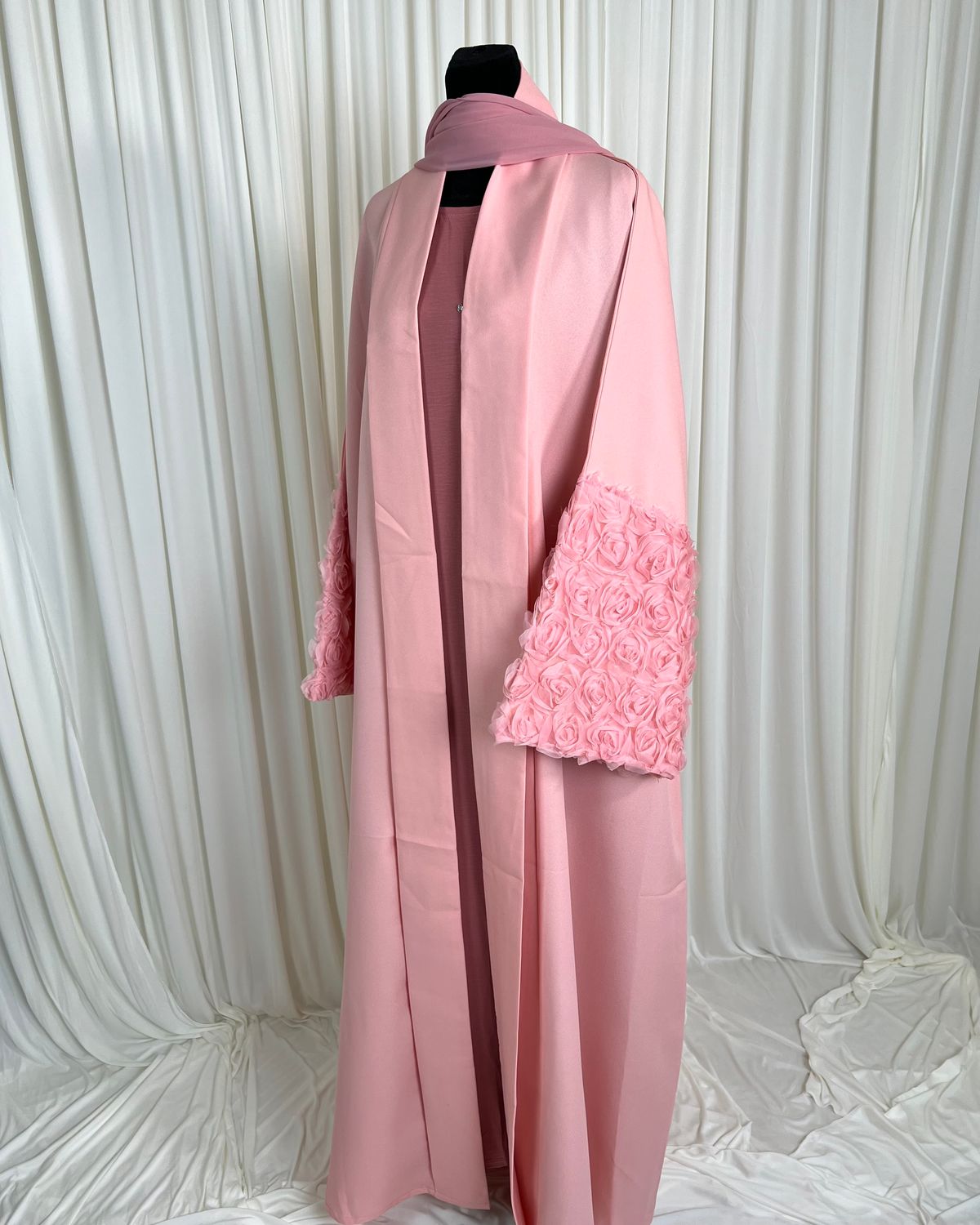Zahra Open Floral Abaya