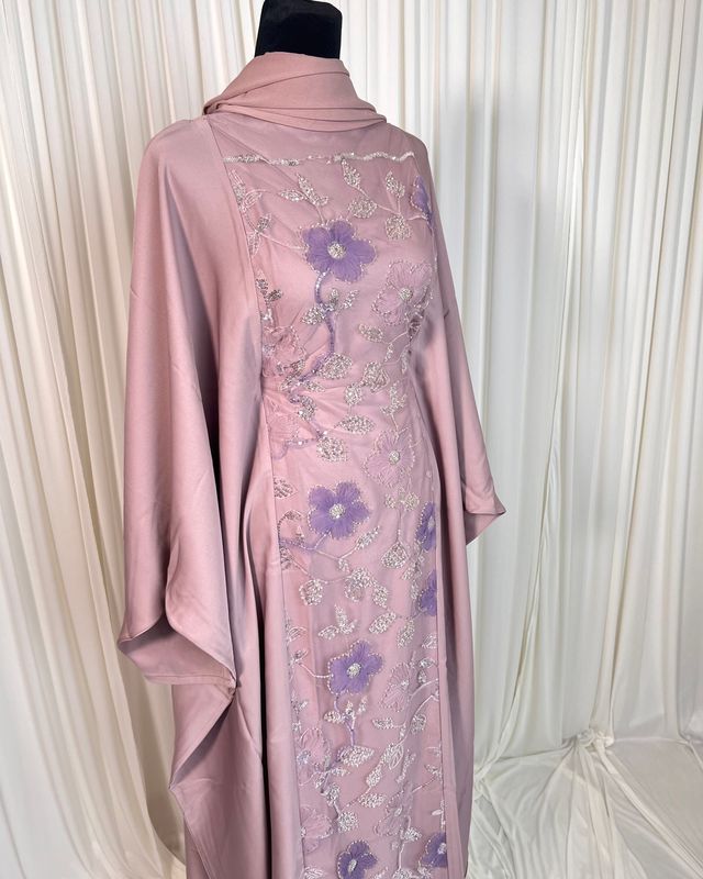 Zuhur Butterfly Abaya