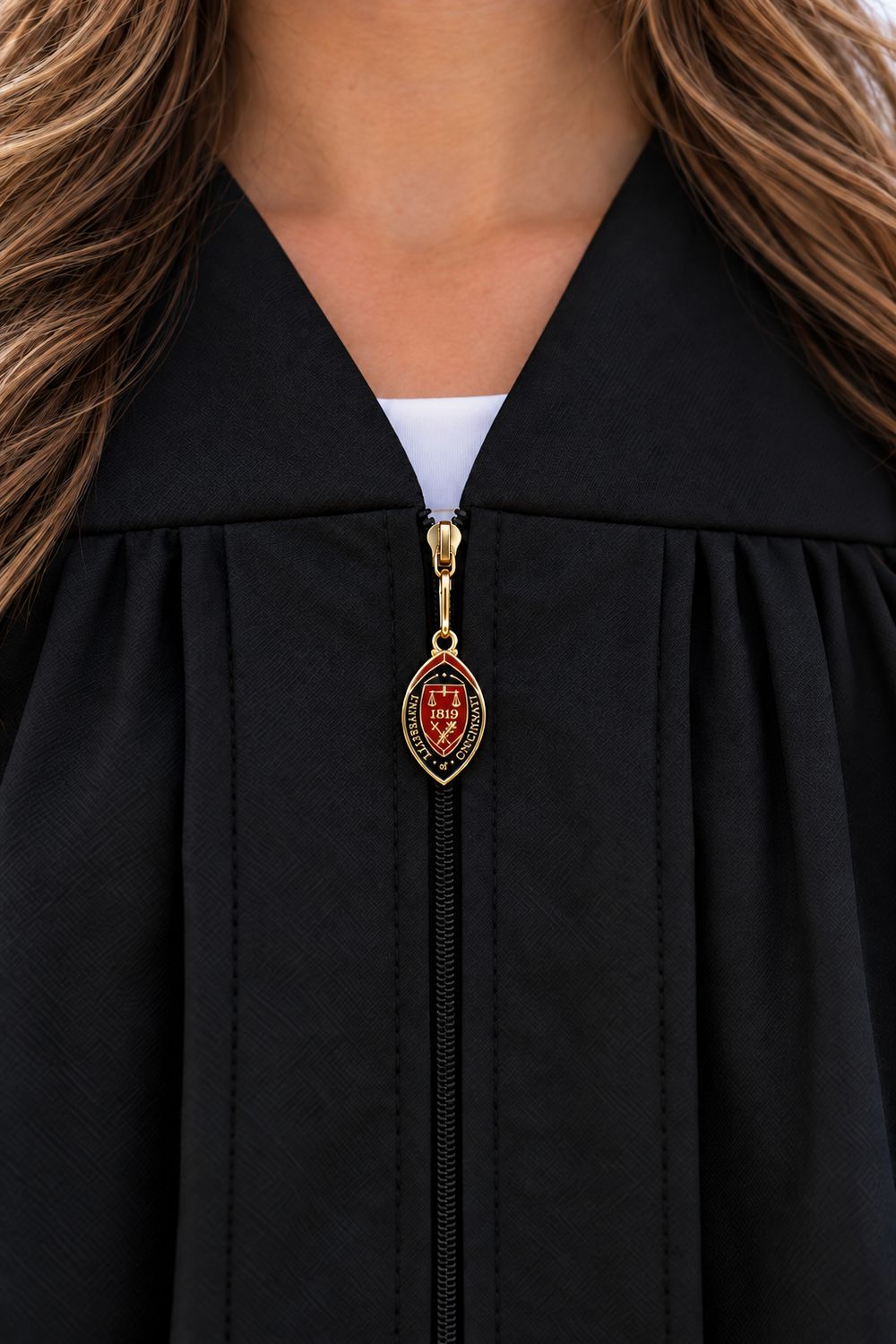 University of Cincinnati Graduation Gown Zipper Pull