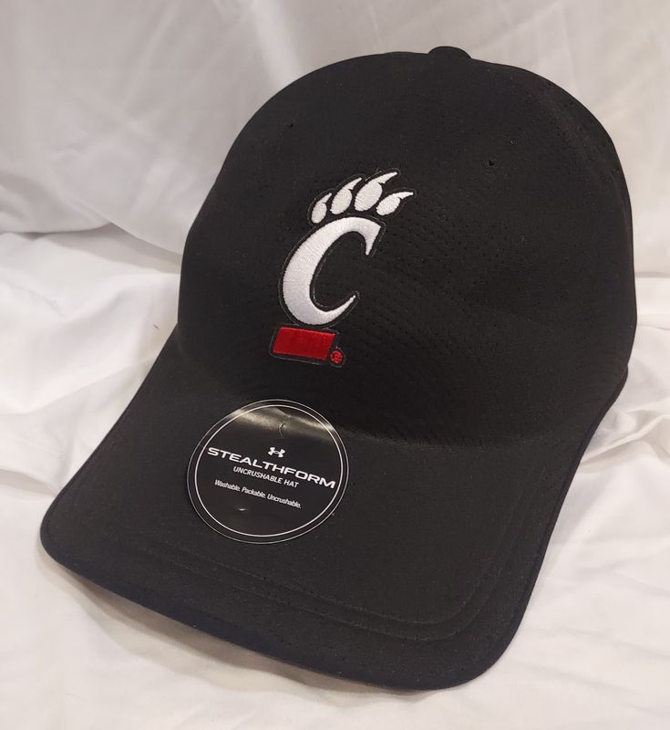 Cincinnati Bearcats Uncrushable Adjustable Hat - Black