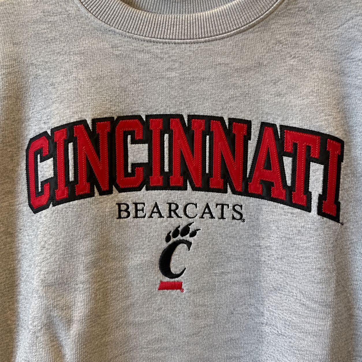 Champion Cincinnati Bearcats Embroidered Crewneck Sweatshirt
