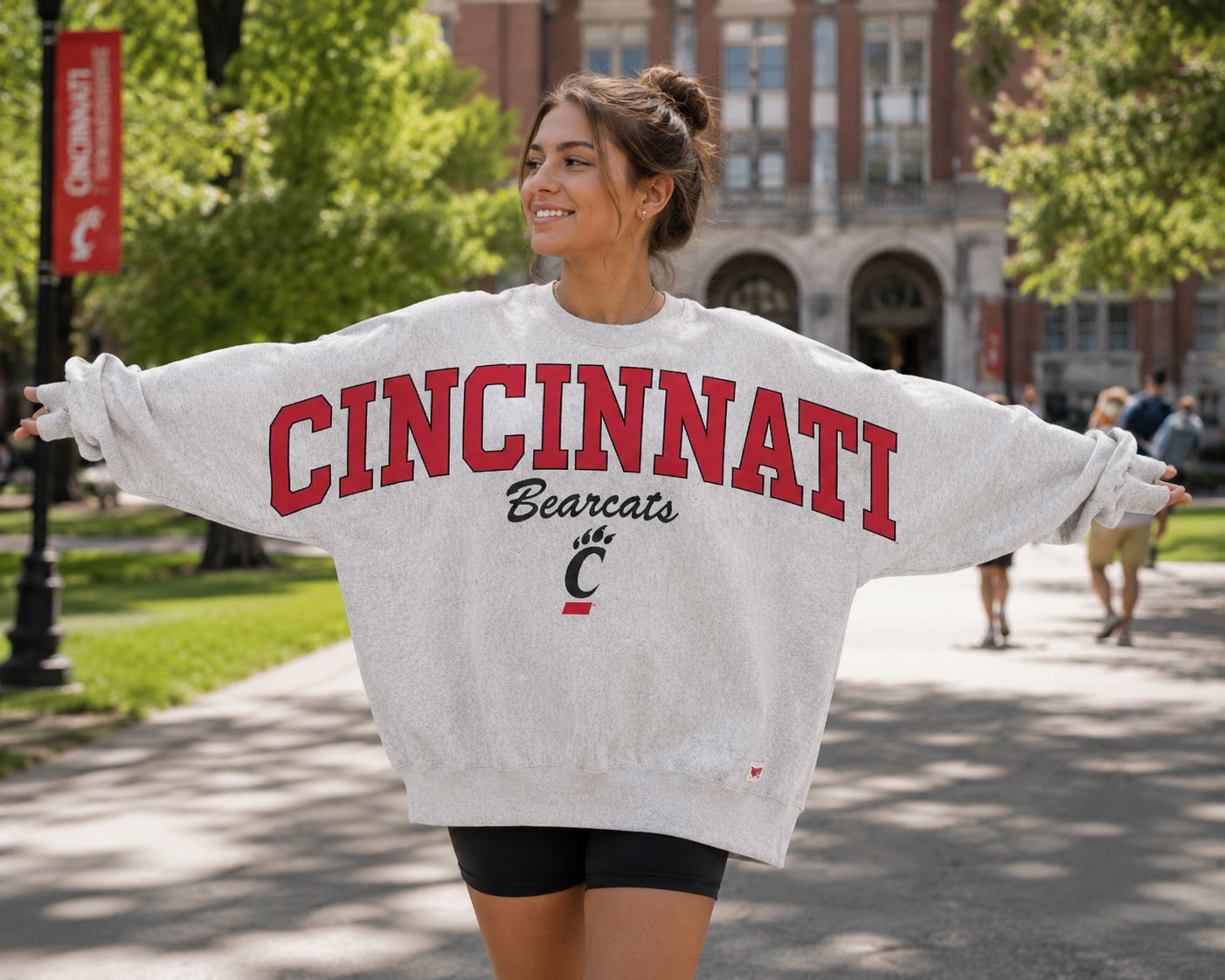 Cincinnati Bearcats Women's Flannagan Oversized Crew