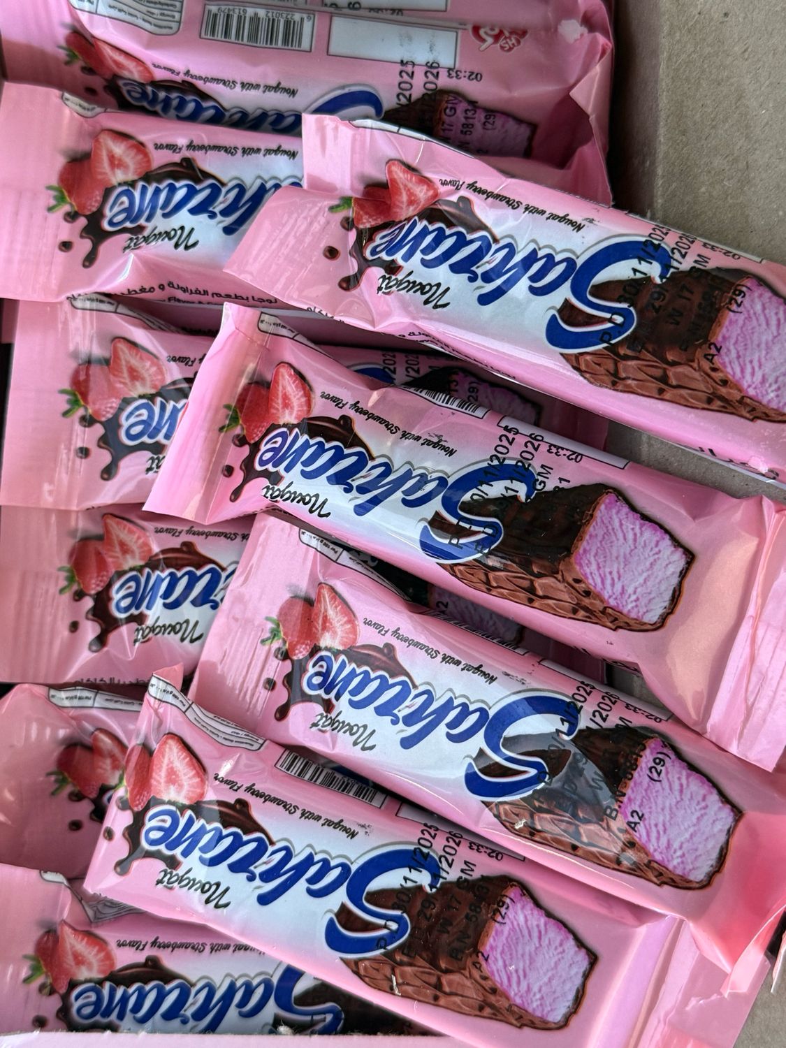 Sahrane Nougat Strawberry1x12x24 17gm