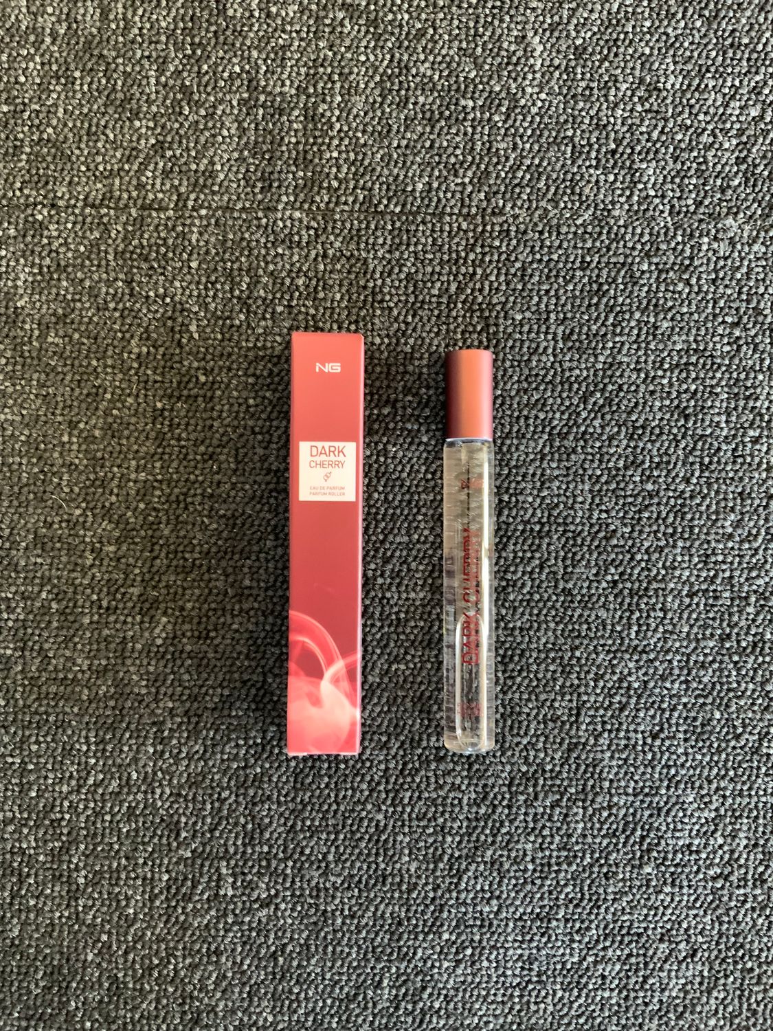 Dark Cherry 10ml. Roll ON perfume