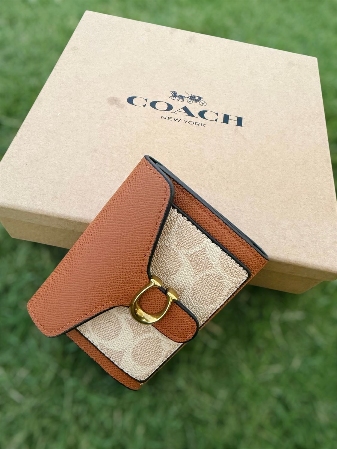 Snap Signature Wallet