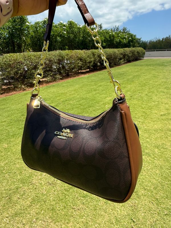 Teri Shoulder Bag