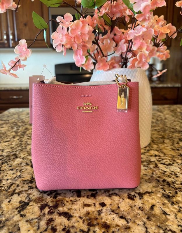Coach Bucket Bag