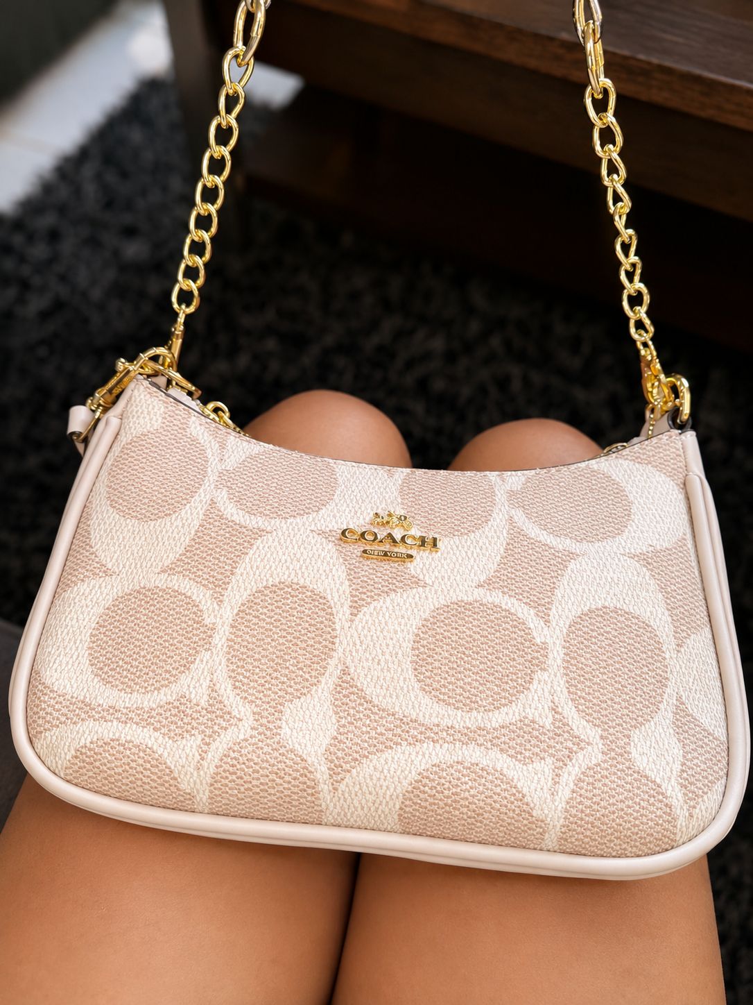 Teri Shoulder Bag