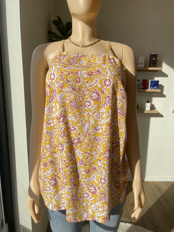 Old navy yellow floral blouse