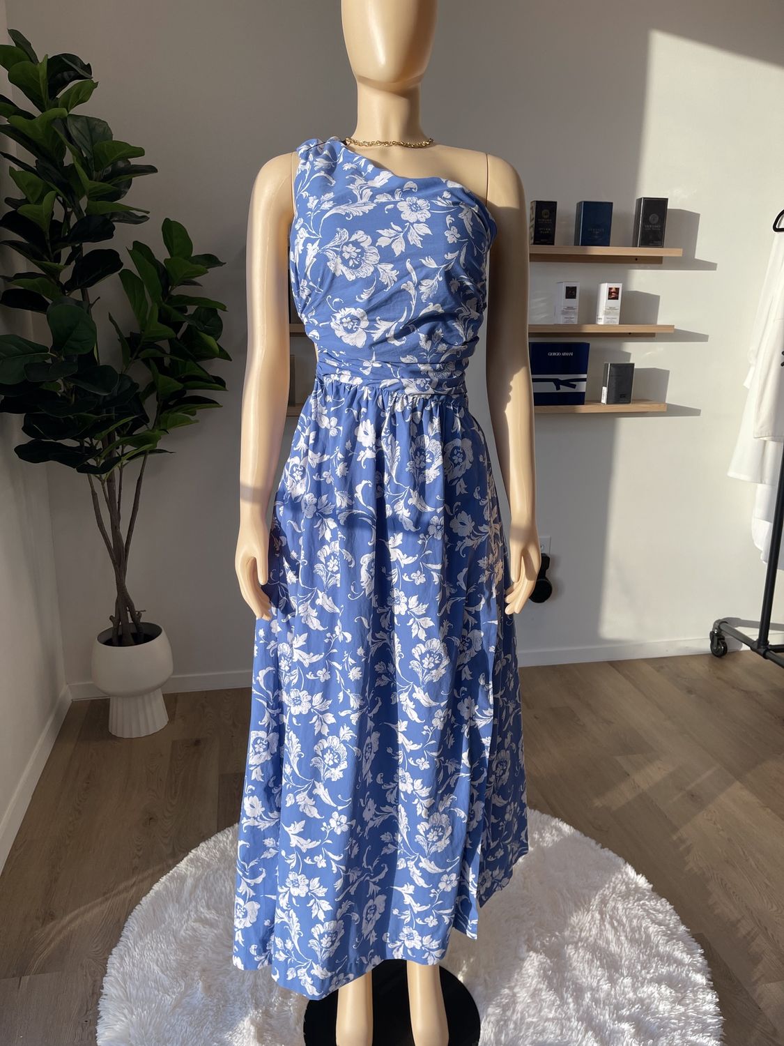 Bijou’s blue floral dress