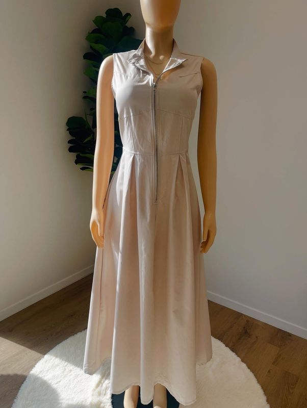 Sleeveless Kaky dress