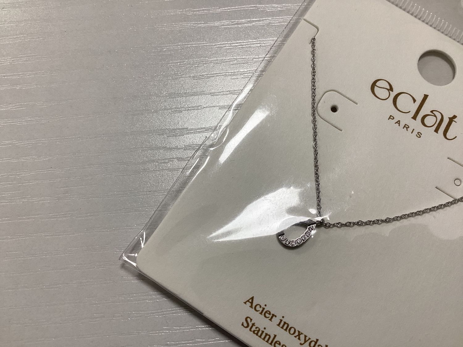 Crystal oval silv necklace