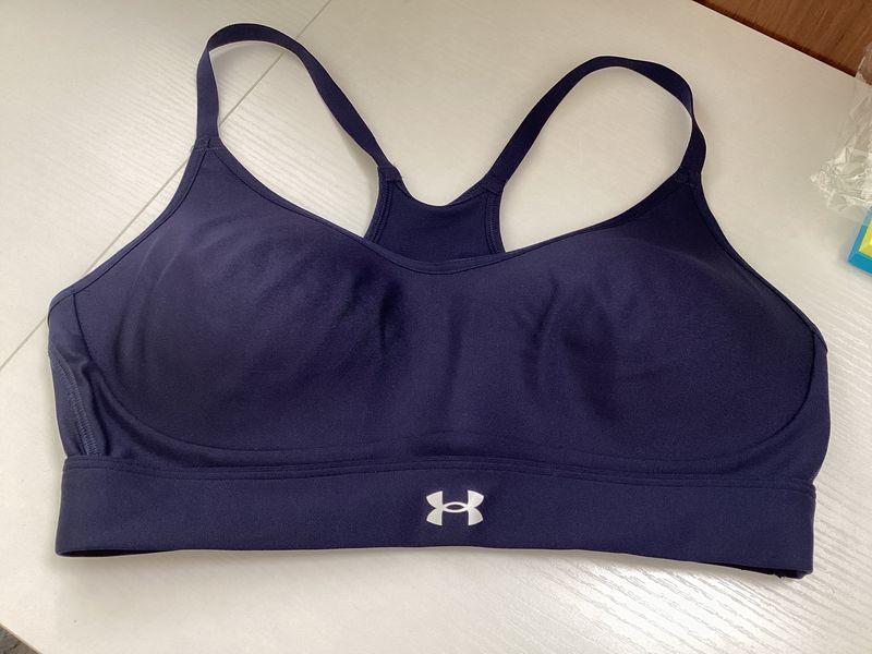 UnderArmour sport bra