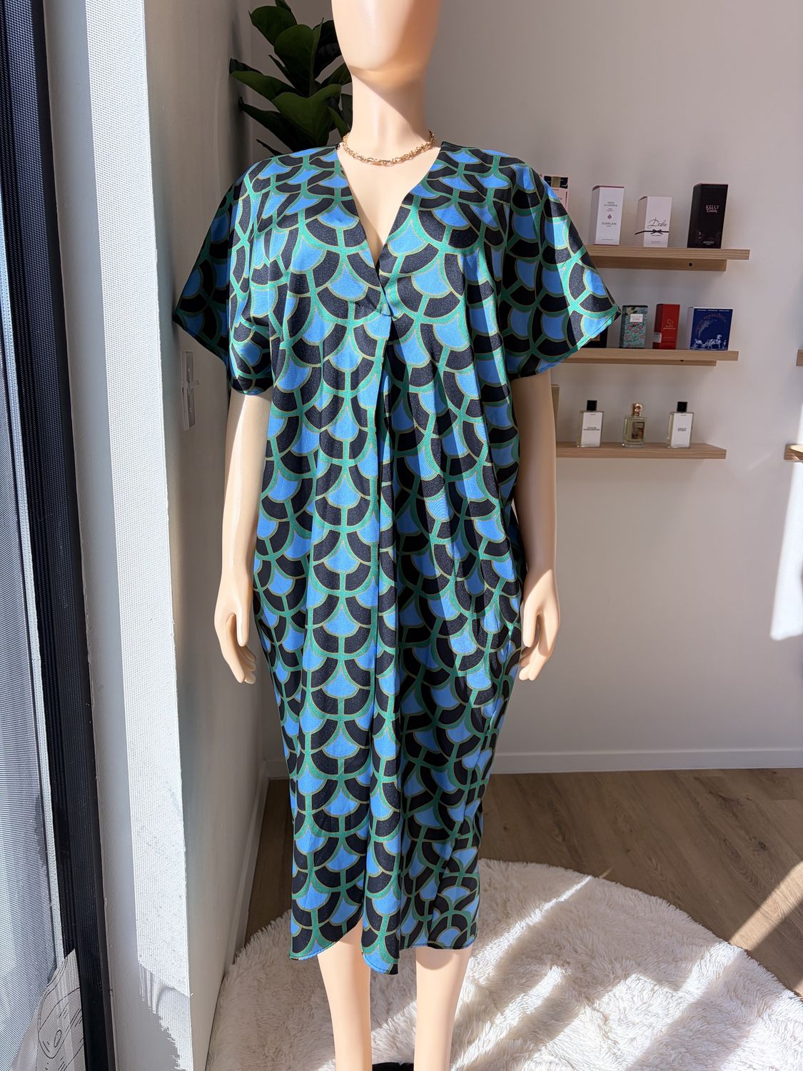 short sleeve light multicolor midi dress