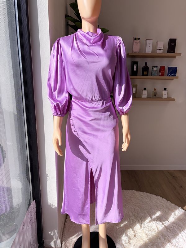 satin long sleeve maxi dress