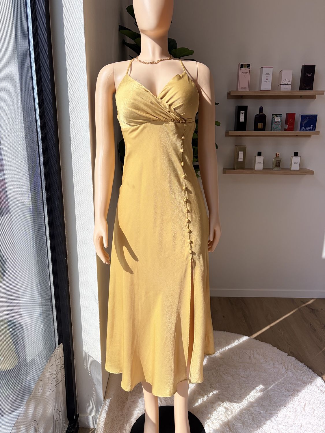 slim sleeve Maxi dress satin material