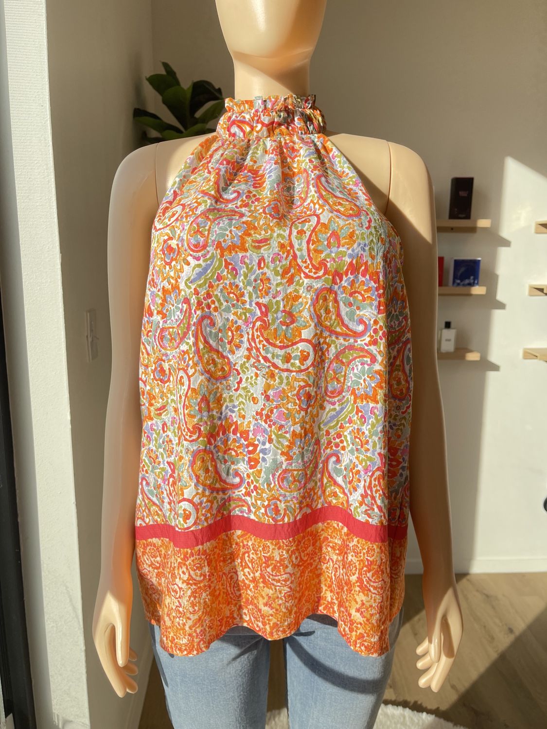 blouse with flower pattern