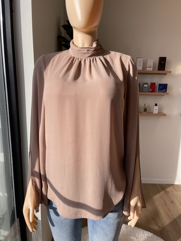 Violet+Claire blouse