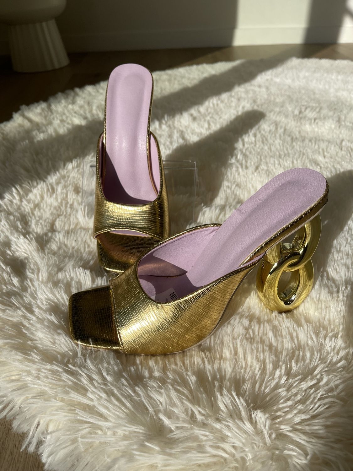 Heel sandal, Color: Gold, Size: 39