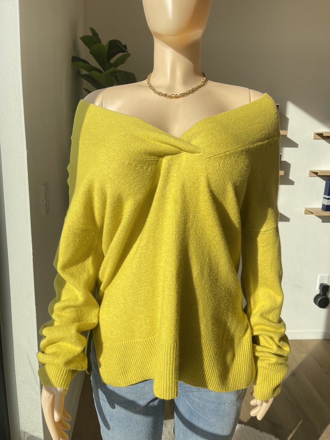 long sleeve V Neck sweater