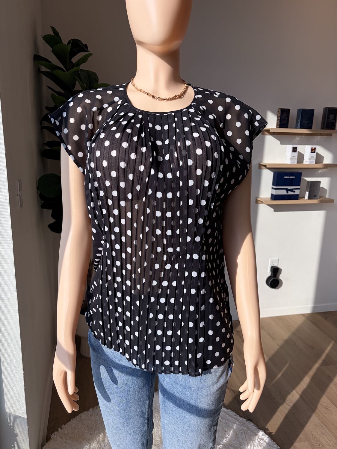 short sleeve Polka dot chiffon blouse