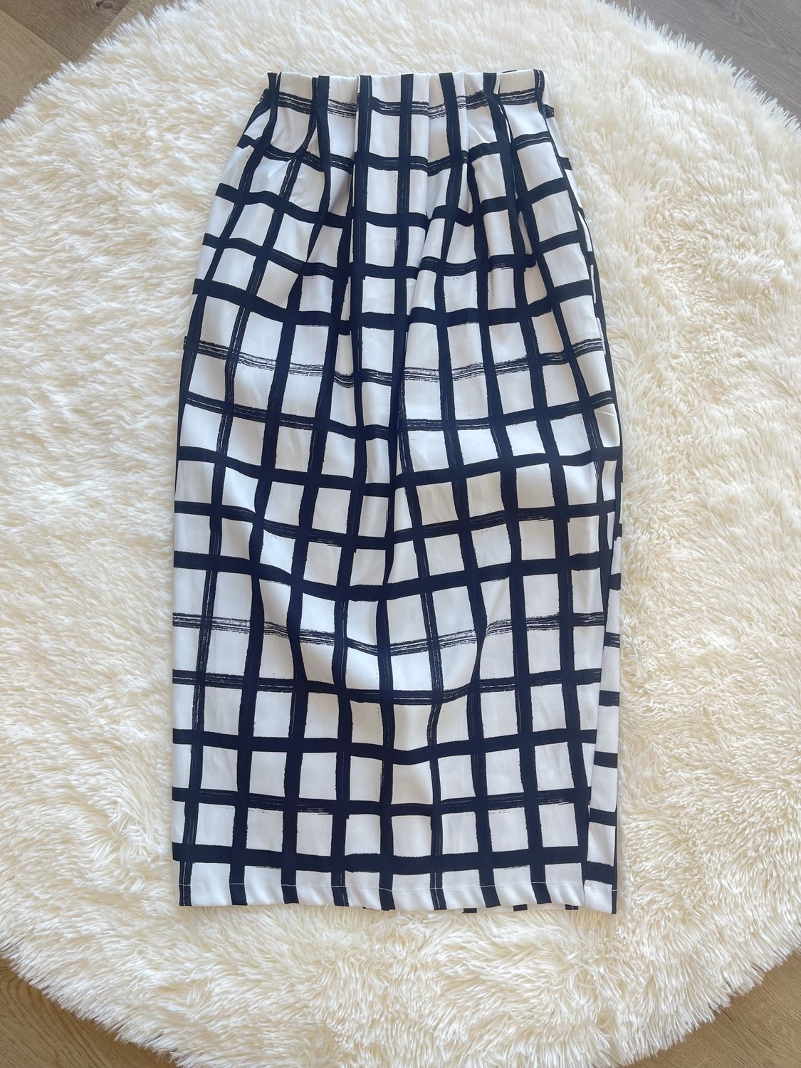 Pencil midi skirt
