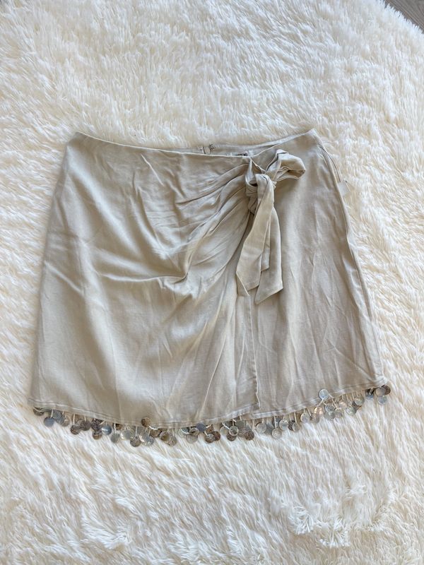 linen  skirt with with beads