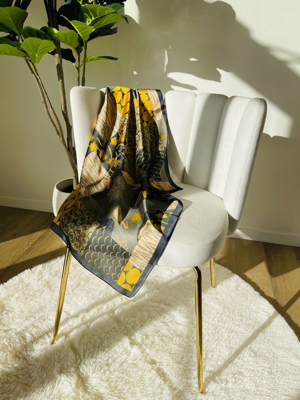 Chinoiserie Theme Scarf